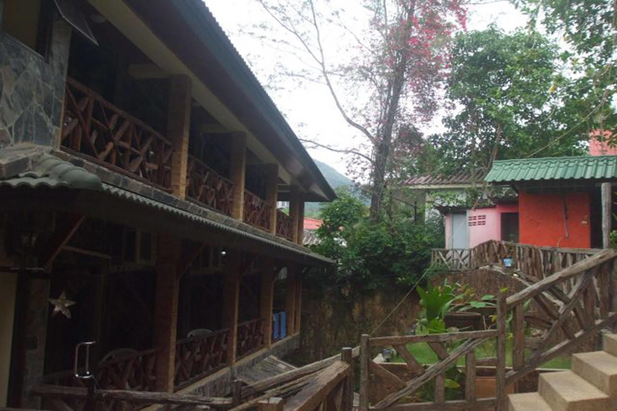 Koh Chang Hut Hotel Esterno foto